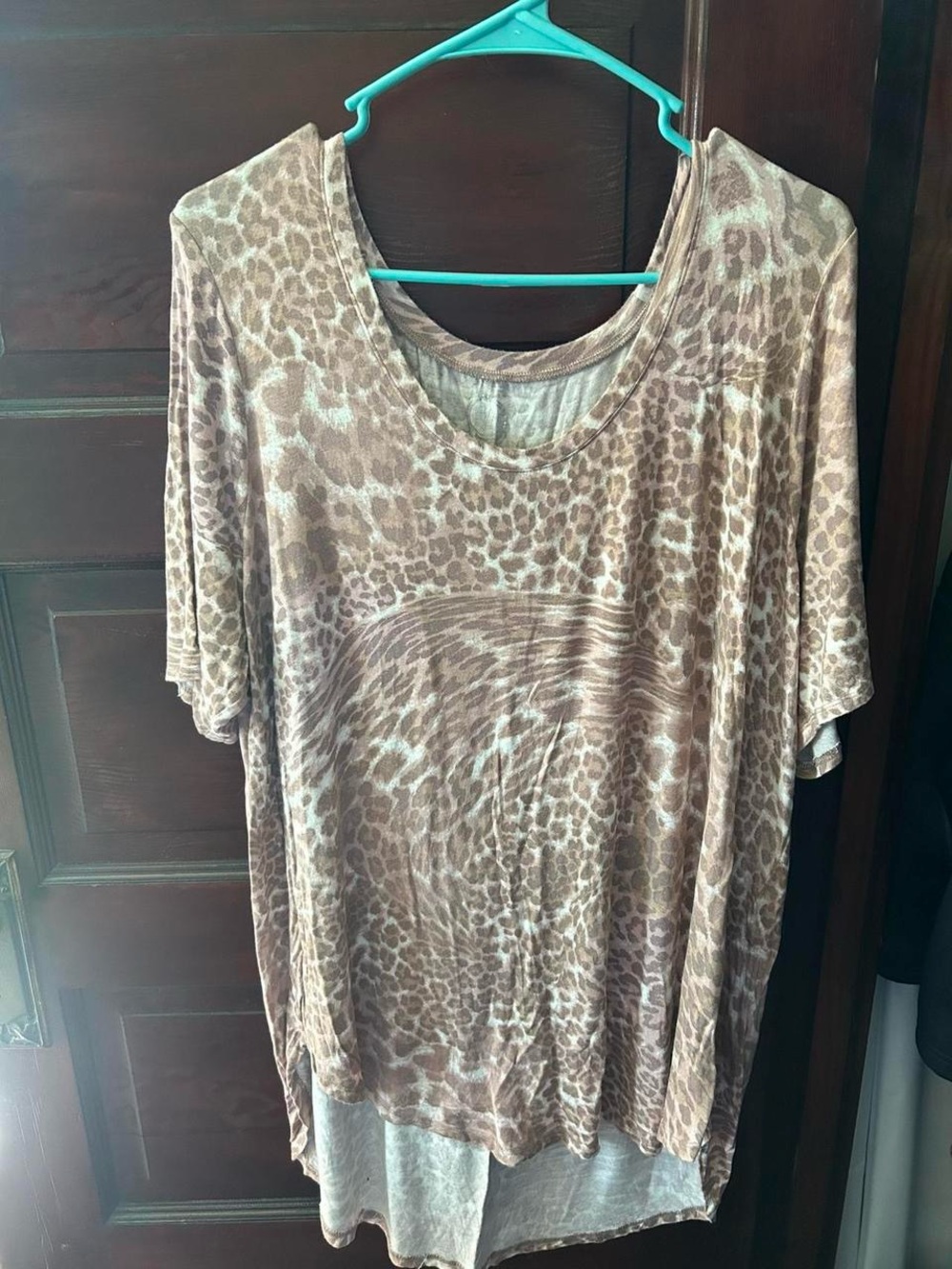 Maurices Women's Taupe Leopard Print Short Sleeve Top